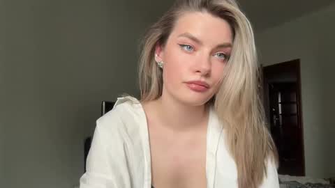 Snapshot of haley_rune chatting on March 12, 10:37 am haley_rune online show from March 12, 10:37 am