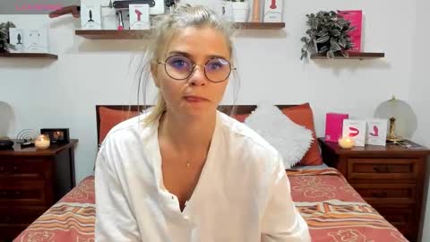 Haley online show from October 5, 10:42 am