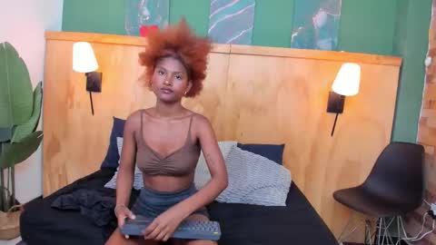 Halley Lorens online show from October 23, 7:09 pm