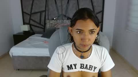 Snapshot of hamber_reyes chatting on October 6, 1:06 pm hamber_reyes online show from October 6, 1:06 pm