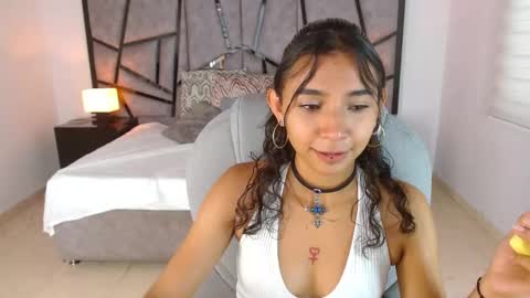 Snapshot of hamber_reyes chatting on October 4, 12:55 pm hamber_reyes online show from October 4, 12:55 pm
