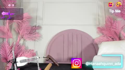 hanaahquinn online show from February 19, 11:54 am