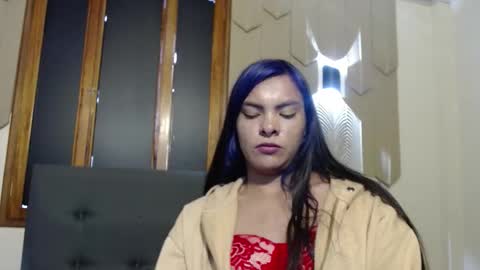 Hanna online show from November 29, 3:27 pm