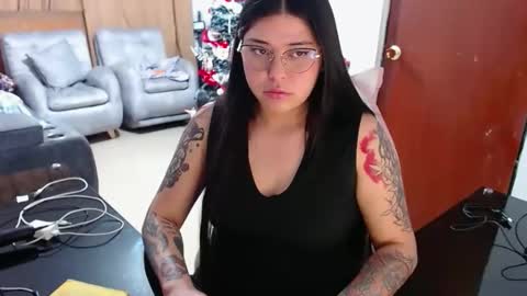 Hanna online show from December 16, 10:48 pm