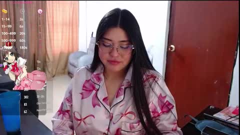 Hanna online show from November 4, 8:47 pm