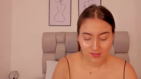 Snapshot of hanna__evans_ chatting on September 13, 12:24 pm hanna__evans_ online show from September 13, 12:24 pm