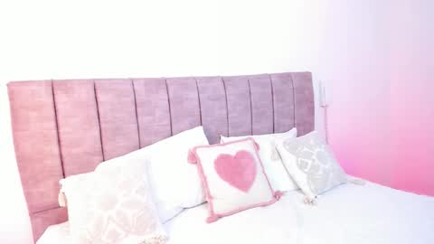 Snapshot of hanna_bunny15 chatting on October 10, 8:36 pm hanna_bunny15 online show from October 10, 8:36 pm