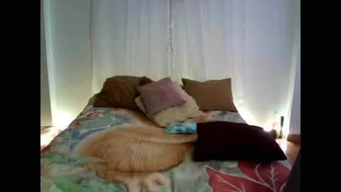 Hanna charming online show from February 26, 10:00 pm