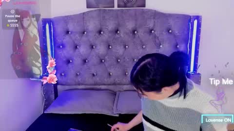 Hanna  online show from February 26, 12:26 pm