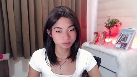 Snapshot of hannah_davis69 chatting on March 9, 1:25 am Riah online show from March 9, 1:25 am
