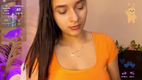 Snapshot of hannah_williams1 chatting on October 12, 1:08 am Hannah Williams online show from October 12, 1:08 am