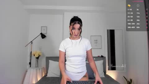 Hanna Os online show from November 12, 10:57 am