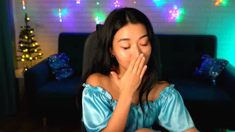 Snapshot of hannarosie chatting on December 22, 4:27 pm hannarosie online show from December 22, 4:27 pm