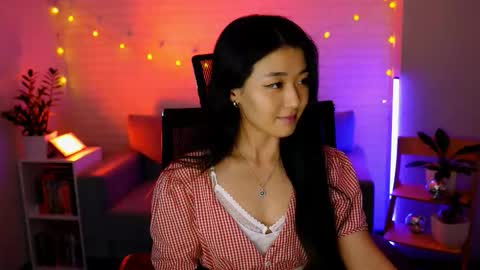 Snapshot of hannarosie chatting on October 15, 6:10 pm hannarosie online show from October 15, 6:10 pm