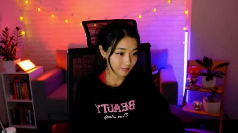 Snapshot of hannarosie chatting on October 11, 8:22 pm hannarosie online show from October 11, 8:22 pm