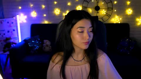 Snapshot of hannarosie chatting on January 6, 4:55 pm hannarosie online show from January 6, 4:55 pm