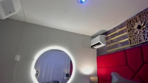 Snapshot of hanny_milf_ chatting on March 4, 11:40 am HANNY online show from March 4, 11:40 am