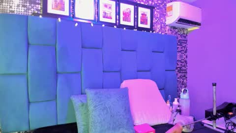 HANNY online show from November 18, 11:44 am