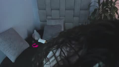 Snapshot of hanny_milf_ chatting on September 12, 12:01 pm HANNY online show from September 12, 12:01 pm