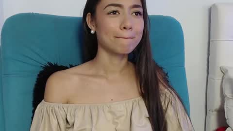 Snapshot of hantonella chatting on December 20, 3:10 pm Anto online show from December 20, 3:10 pm