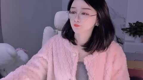 Daisy online show from January 18, 3:38 pm