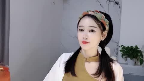 Daisy online show from September 9, 3:34 pm