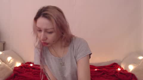 Emily online show from February 12, 8:32 pm