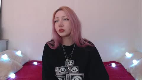 Emily online show from April 19, 8:55 pm