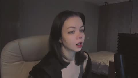 Snapshot of haribo_asmr chatting on September 11, 9:42 am Miss Hari online show from September 11, 9:42 am