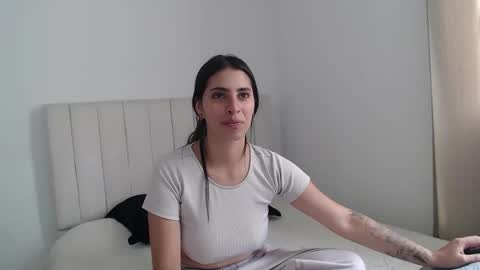 Snapshot of harmony_lam chatting on October 17, 3:37 pm HARMONY online show from October 17, 3:37 pm