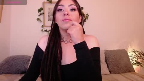 Harmony    Please help me to reach 100 thumbs up online show from February 22, 4:18 am