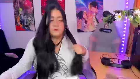 karen  online show from September 9, 1:00 pm