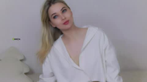 Anna online show from December 3, 11:07 pm