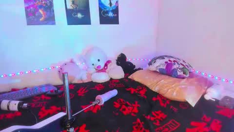 Snapshot of hayden_howland chatting on October 5, 12:10 pm hayden_howland online show from October 5, 12:10 pm