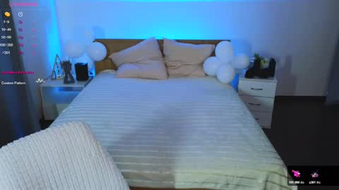 Hayle online show from March 4, 2:06 am