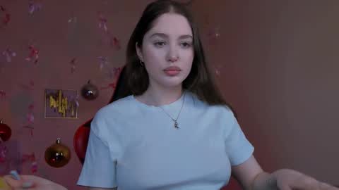 Hazel online show from December 15, 12:10 pm