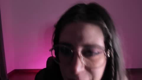 Snapshot of hazelkush00 chatting on October 14, 10:01 pm HazelKush online show from October 14, 10:01 pm