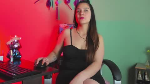 HAZZ SMITH online show from February 13, 11:17 pm