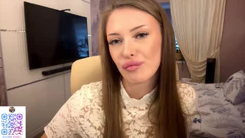 Mona online show from November 30, 10:30 am