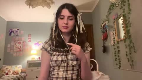 Sarah online show from December 2, 3:47 pm