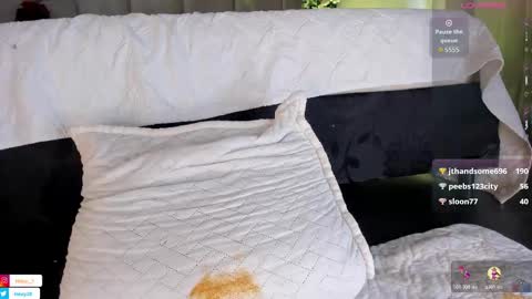 Heicel online show from November 15, 9:49 pm