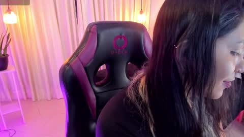              online show from February 12, 6:09 pm