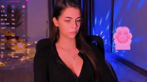 Snapshot of heileymeow chatting on September 11, 8:53 pm Heiley online show from September 11, 8:53 pm