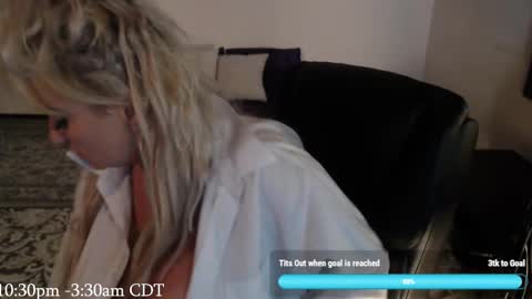 Snapshot of helena_hope chatting on September 30, 7:14 am Helena Hope online show from September 30, 7:14 am