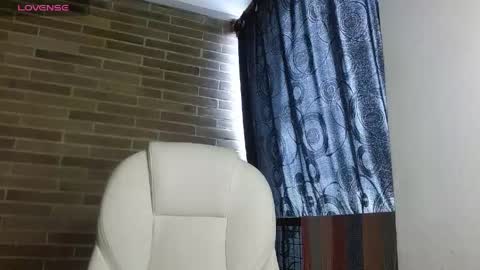  Only 18 cyrus online show from April 19, 7:38 pm