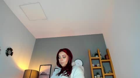 Snapshot of helenaduque_ chatting on September 26, 12:03 pm Helena online show from September 26, 12:03 pm