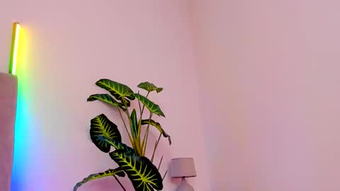 Helen online show from March 7, 9:16 am