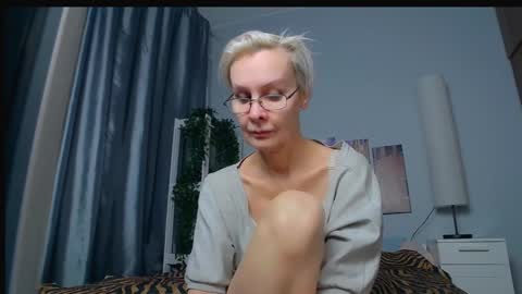 Helga online show from February 1, 4:35 am