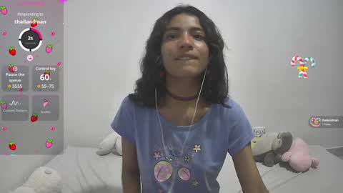 Snapshot of helia_n_amy chatting on January 12, 5:13 am Helia Transfem and Amy online show from January 12, 5:13 am