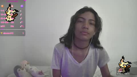 Snapshot of helia_n_amy chatting on January 19, 4:04 pm Helia Transfem and Amy online show from January 19, 4:04 pm